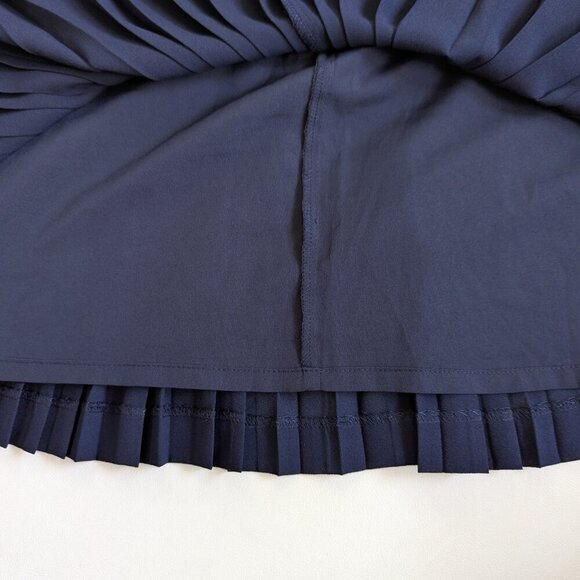 J. Crew Women's Pleated Skirt Size 4 Navy Chiffon Preppy - Picture 5 of 9
